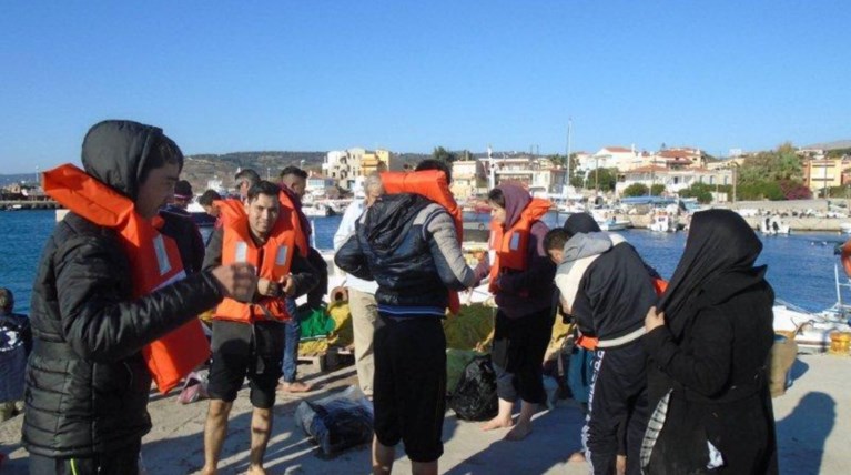 Πρόσφυγες έφτασαν στη Χίο με το νεκρό παιδί στην αγκαλιά τους