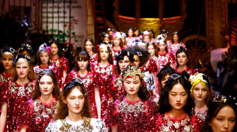 Εικόνες από τo εκπληκτικό σόου των Dolce & Gabbana στο Μιλάνο