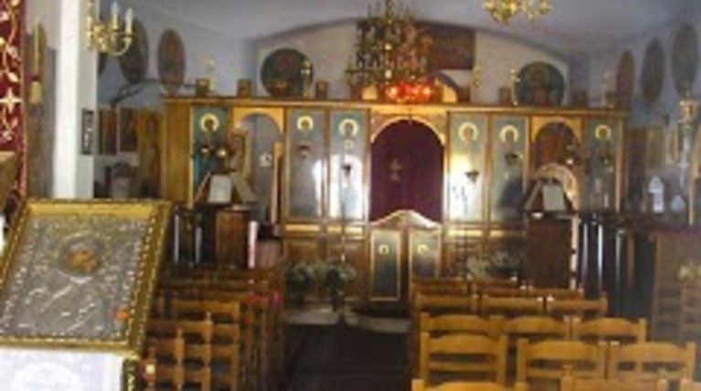 Τραγικός θάνατος παπά μέσα στην εκκλησία