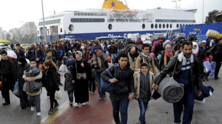 Από υπουργός, σήμερα εγκλωβισμένος πρόσφυγας στον Πειραιά