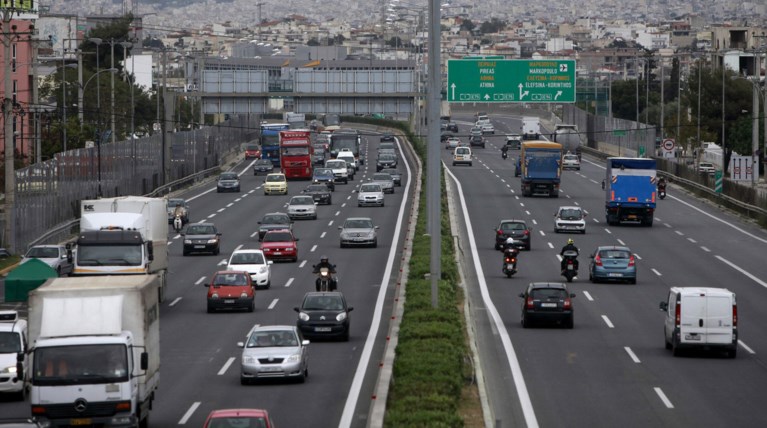 Η Εφορία ψάχνει 2 εκ ΙΧ χωρίς ΚΤΕΟ και τέλη κυκλοφορίας