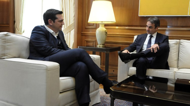 Συνεχίζεται ο «πόλεμος» κυβέρνησης - ΝΔ για το προσφυγικό