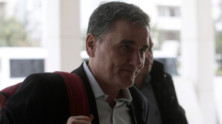 Τα φορολογικά συζητούν στο Hilton Τσακαλώτος- Κουαρτέτο