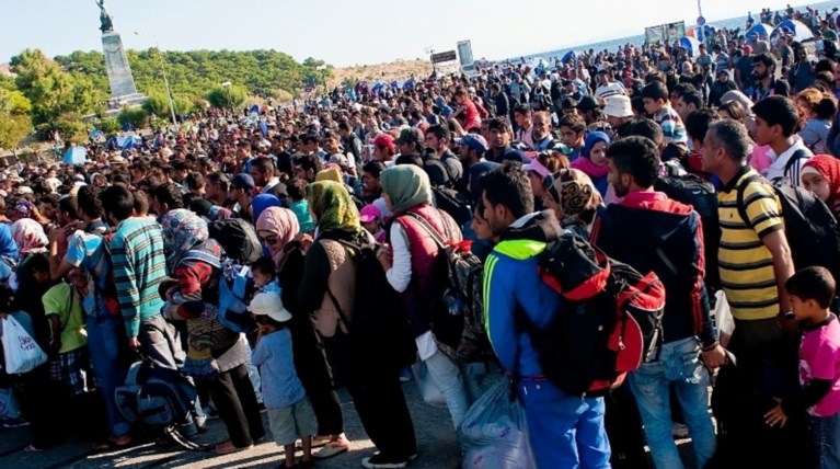 1.300 πρόσφυγες σε μια μέρα στη Μυτιλήνη