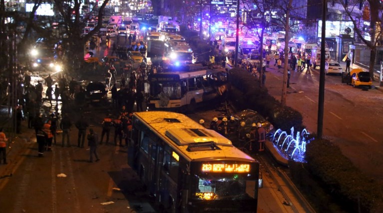 Μακελειό στην Άγκυρα, το PKK «δείχνει» η Τουρκία