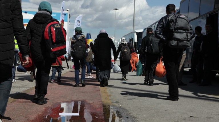 Άλλοι 600 πρόσφυγες και μετανάστες στον Πειραιά