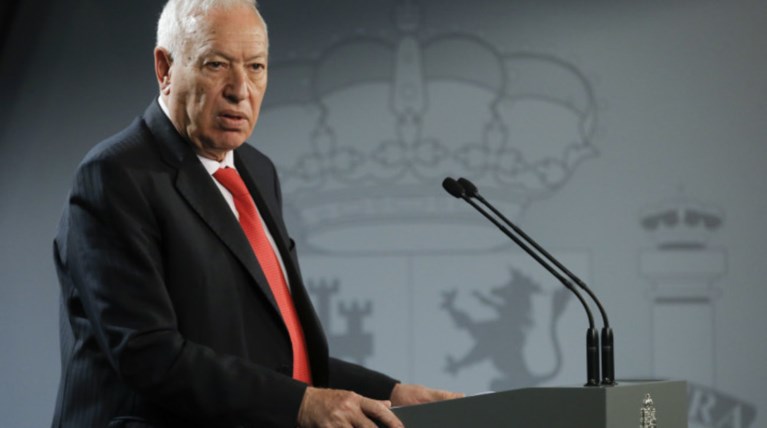 Ισπανός ΥΠΕΞ: Παράνομη η επαναπροώθηση μεταναστών από Ελλάδα σε Τουρκία