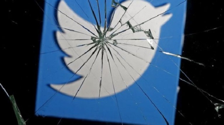 Το Twitter σχεδιάζει τις πρώτες απολύσεις στο προσωπικό του