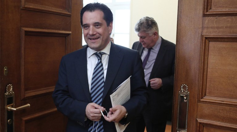 Αδωνις "τρολάρει" Παπαδημούλη για τον Πολύδωρα