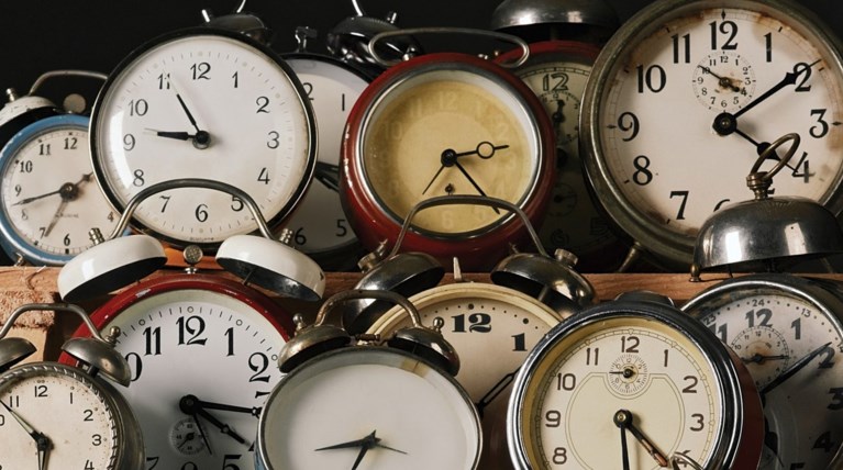 Αλλαξε η ώρα... και τώρα θα νυχτώνει νωρίτερα