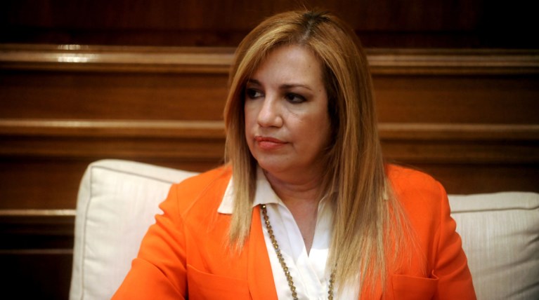 ΠΑΣΟΚ: Τσίπρας - Μητσοτάκης μας οδηγούν σε 4ο Μνημόνιο