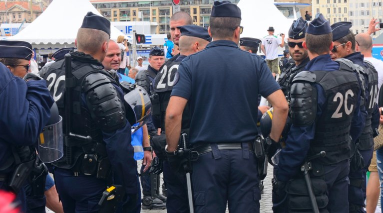 Παρίστανε τον τζιχαντιστή στο Halloween και τον συνέλλαβαν