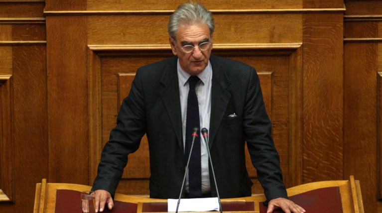 Λυκούδης:Καταργήστε το νόμο για να κερδίσετε τη συναίνεση