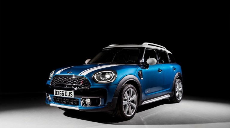 Το Mini Countryman μεγάλωσε (πολύ) και πάει για άλλες κατηγορίες