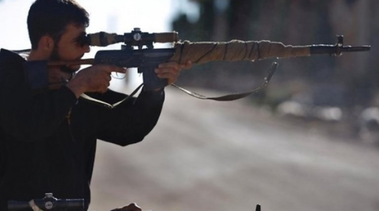 Σκότωσε 11 μαχητές του ISIS και τώρα ζει τον έρωτά του στη Θεσσαλονίκη