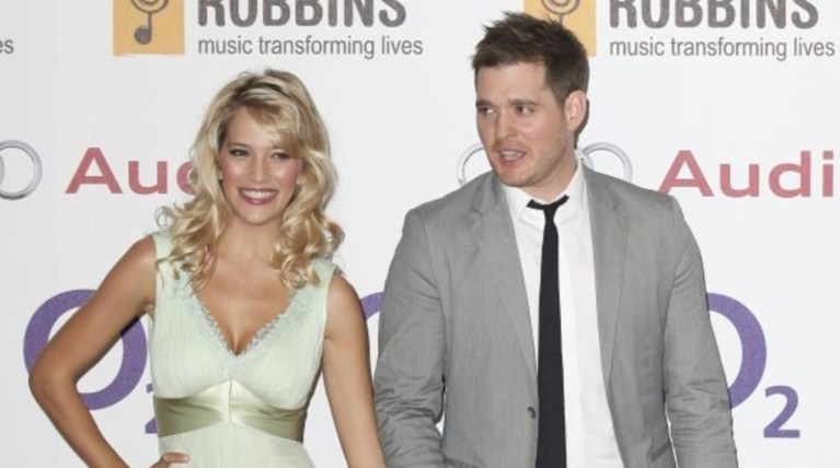 Βαρύ χτύπημα για νεαρό διάσημο ζευγάρι & τον 3χρονο γιο τους