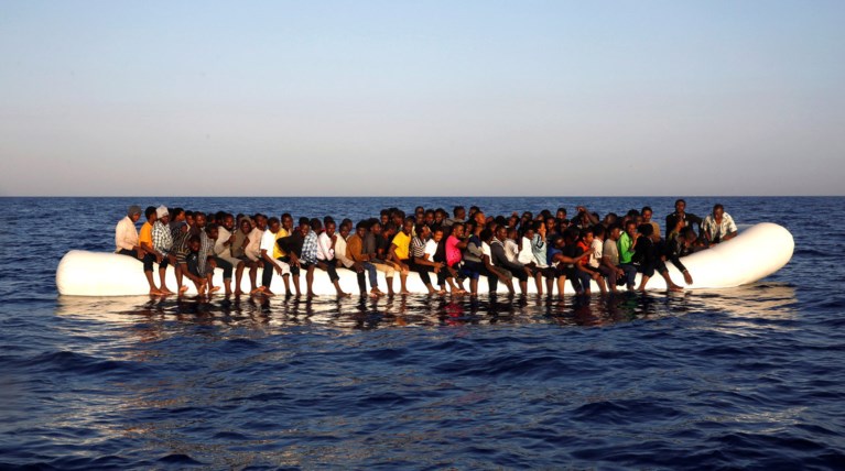 Μπλόκο στους πρόσφυγες της Μεσογείου σχεδιάζει το Βερολίνο