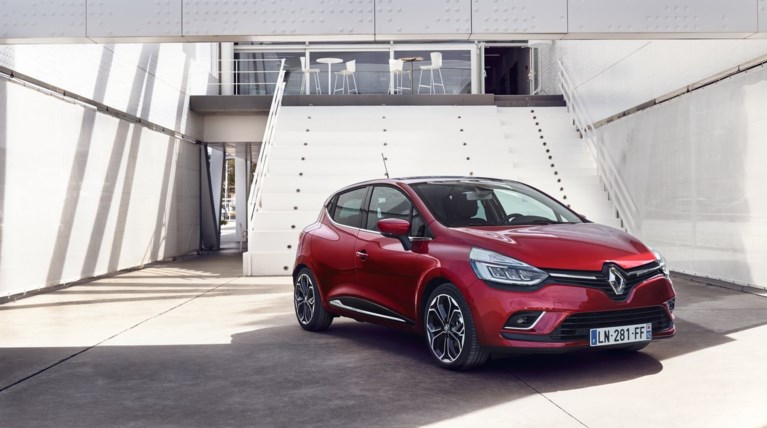 Facelift και νέοι κινητήρες diesel αλλά και βενίζνης για το Renault Clio