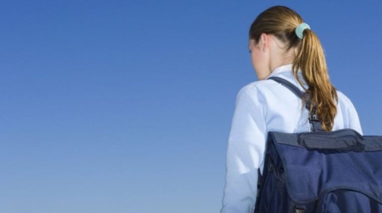 13χρονη μαθήτρια πήρε χάπια στο λεωφορείο πηγαίνοντας στο σχολείο