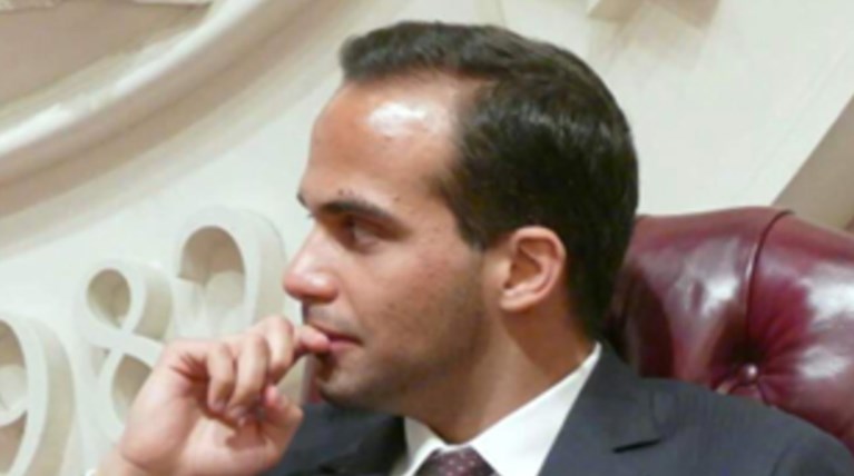 Η μυστική επίσκεψη του ελληνοαμερικανού συμβούλου του Τραμπ στην Αθήνα