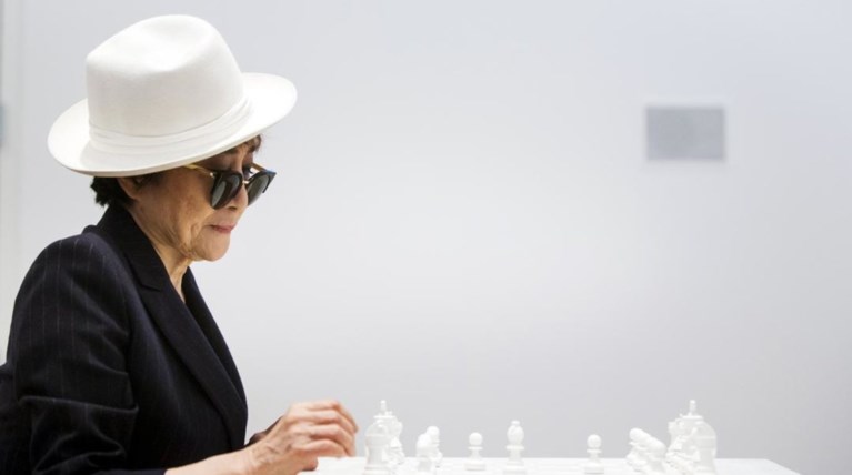 Η απίστευτη αντίδραση της Yoko Ono στην είδηση της νίκης Τραμπ-Ηχητικό