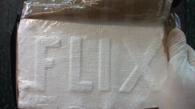 Συνελήφθησαν Βούλγαροι στην Γλυφάδα με 4 κιλά κοκαΐνη