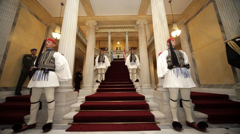 Το δείπνο στο Προεδρικό - οι 130 συνδαιτυμόνες του Ομπάμα