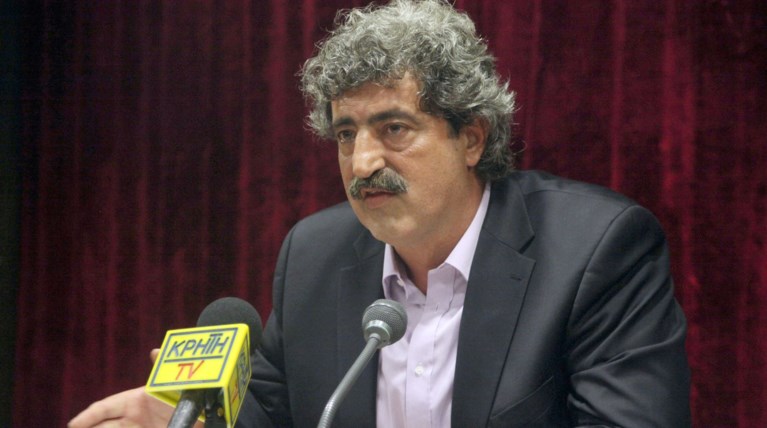 Νέο παραλήρημα Πολάκη: Κρεμαστείτε από τις γραβάτες σας