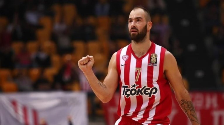 Ο Ολυμπιακός νίκησε την Μπαρτσελόνα με σκορ 59-52