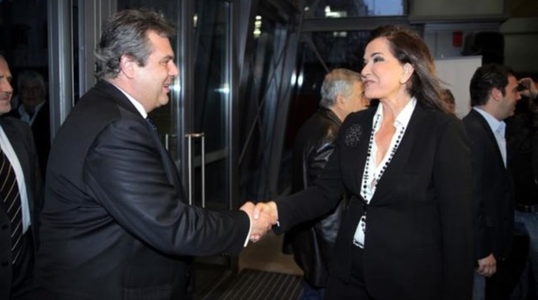 Ντόρα: Απρεπής η δήλωση Σόιμπλε - Καμμένος: Αργά το θυμήθηκες