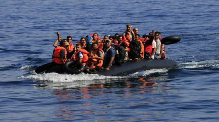 Spiegel:  Η Ελλάδα θα καταρρεύσει χωρίς τη συμφωνία για προσφυγικό