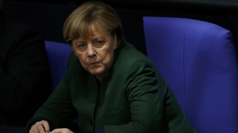 Το 64% των Γερμανων συμφωνούν με τη νέα υποψηφιότητα Μέρκελ
