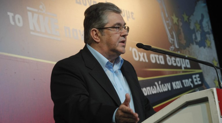 Το ΚΚΕ αποχαιρετά τον Κάστρο: Hasta la victoria siempre