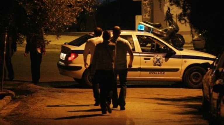 Θρίλερ στο Αγρίνιο με ληστή που δαγκώνει γυναίκες