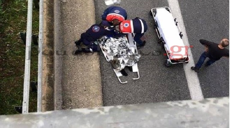 Στο κενό από γέφυρα γιος πρώην βουλευτή στην Πάτρα