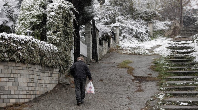 Στο έλεος της κακοκαιρίας όλη η χώρα-Που θα χιονίσει