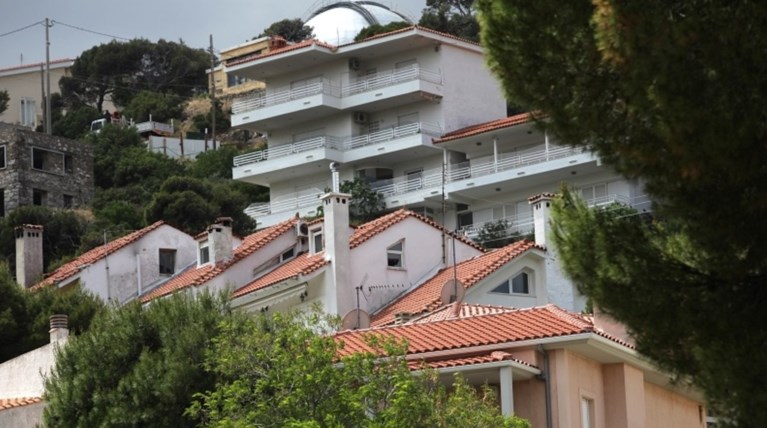 SZ: Αυξάνονται οι Τούρκοι που αγοράζουν ελληνικά σπίτια