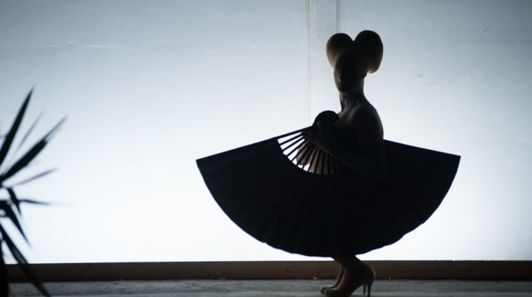 Μια πολυσυζητημένη περφόρμανς για το αδιανόητο σώμα