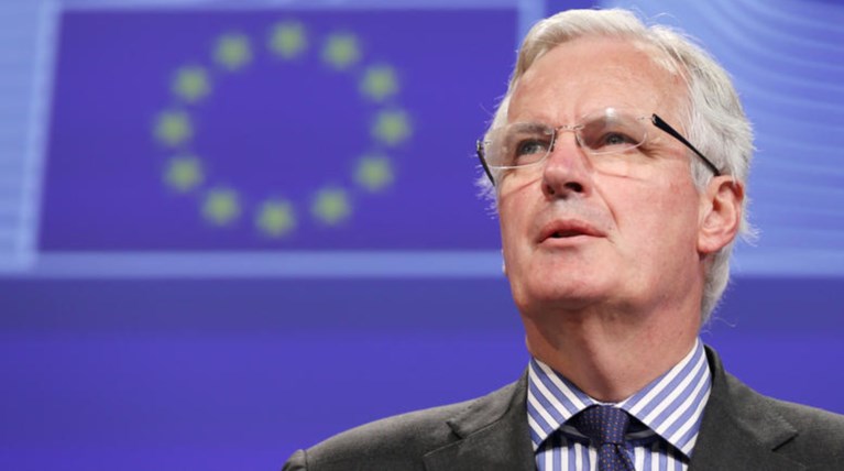 Μπαρνιέ: Συμφωνία για Brexit έως το 2018