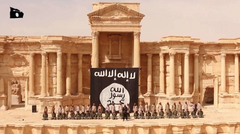 Προ των πυλών της Παλμύρας ξανά οι τζιχαντιστές στη Συρία