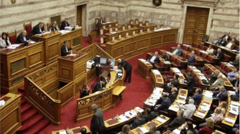Δείτε live τη συζήτηση για τον προϋπολογισμό