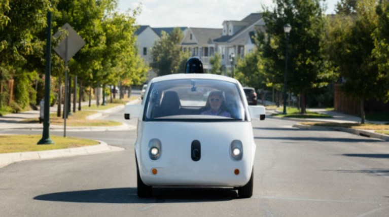 Waymo: Το αυτοκίνητο της Google μόλις πέθανε! Ζήτω το αυτόνομο αυτοκίνητο