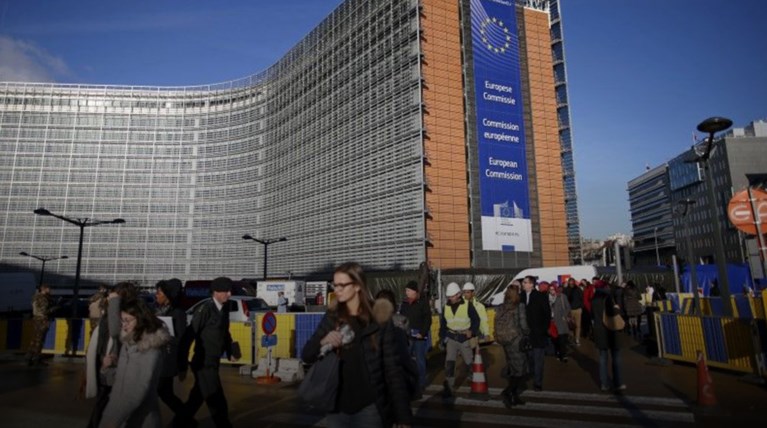 ΜΝΙ: Ζήσε ...Μάρτη μου για την αξιολόγηση - πολιτικό αδιέξοδο