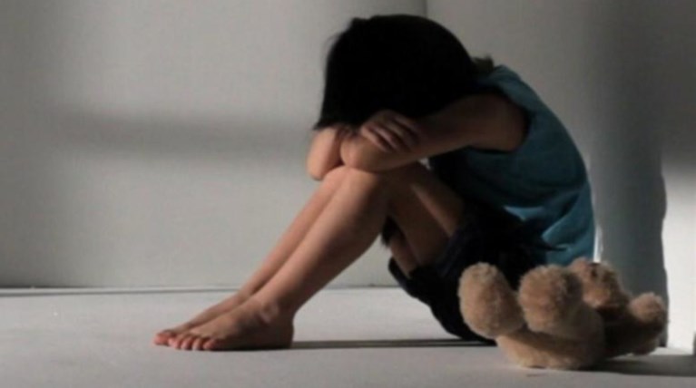 Στοιχεία σοκ: 2.000 ανήλικα παιδιά θύματα βίας στην Ελλάδα κάθε χρόνο