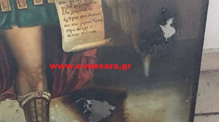 Βεβήλωσαν ναό στην Κρήτη: Έγραψαν ο Αλλάχ είναι μεγάλος-Φωτογραφίες