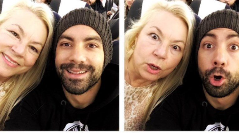 Ο Τανιμανίδης βγάζει selfies με τη μητέρα του στο ταξίδι για Θεσσαλονίκη