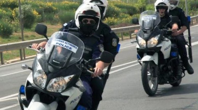 Συναγερμός από τηλέφωνο για βόμβα σε εμπορικό στα Σπάτα