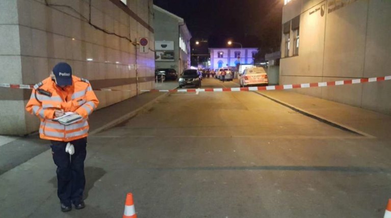 Συναγερμός στη Ζυρίχη από πυροβολισμούς σε τζαμί