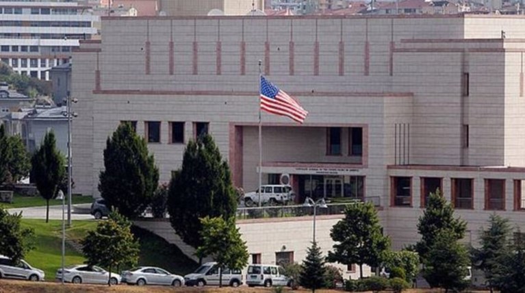 Συναγερμός στην πρεσβεία των ΗΠΑ στην Αγκυρα μετά από πυρά