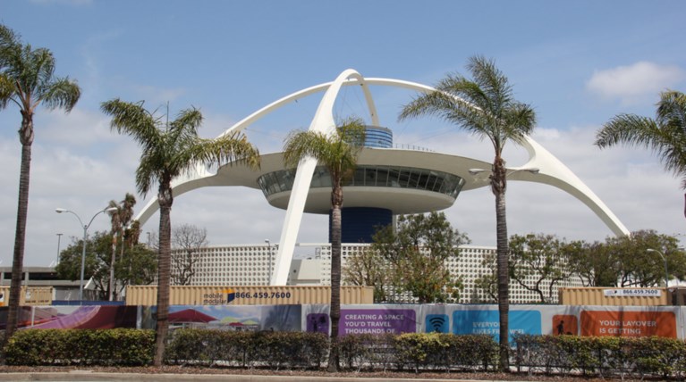 Εκκενώνεται το διεθνές αεροδρόμιο του Λος Αντζελες